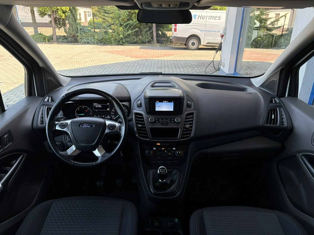 Ford Transit Connect - Zdjęcie 8
