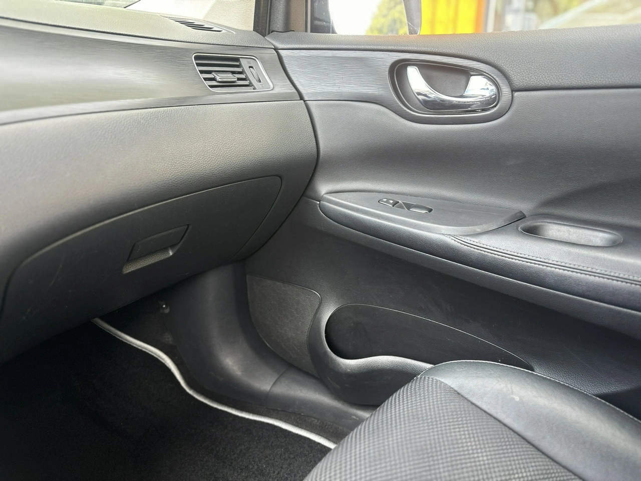 Nissan Pulsar - Zdjęcie 11