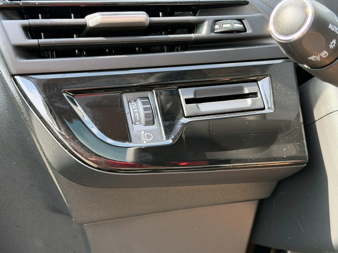 Citroën C4 SpaceTourer - Zdjęcie 17