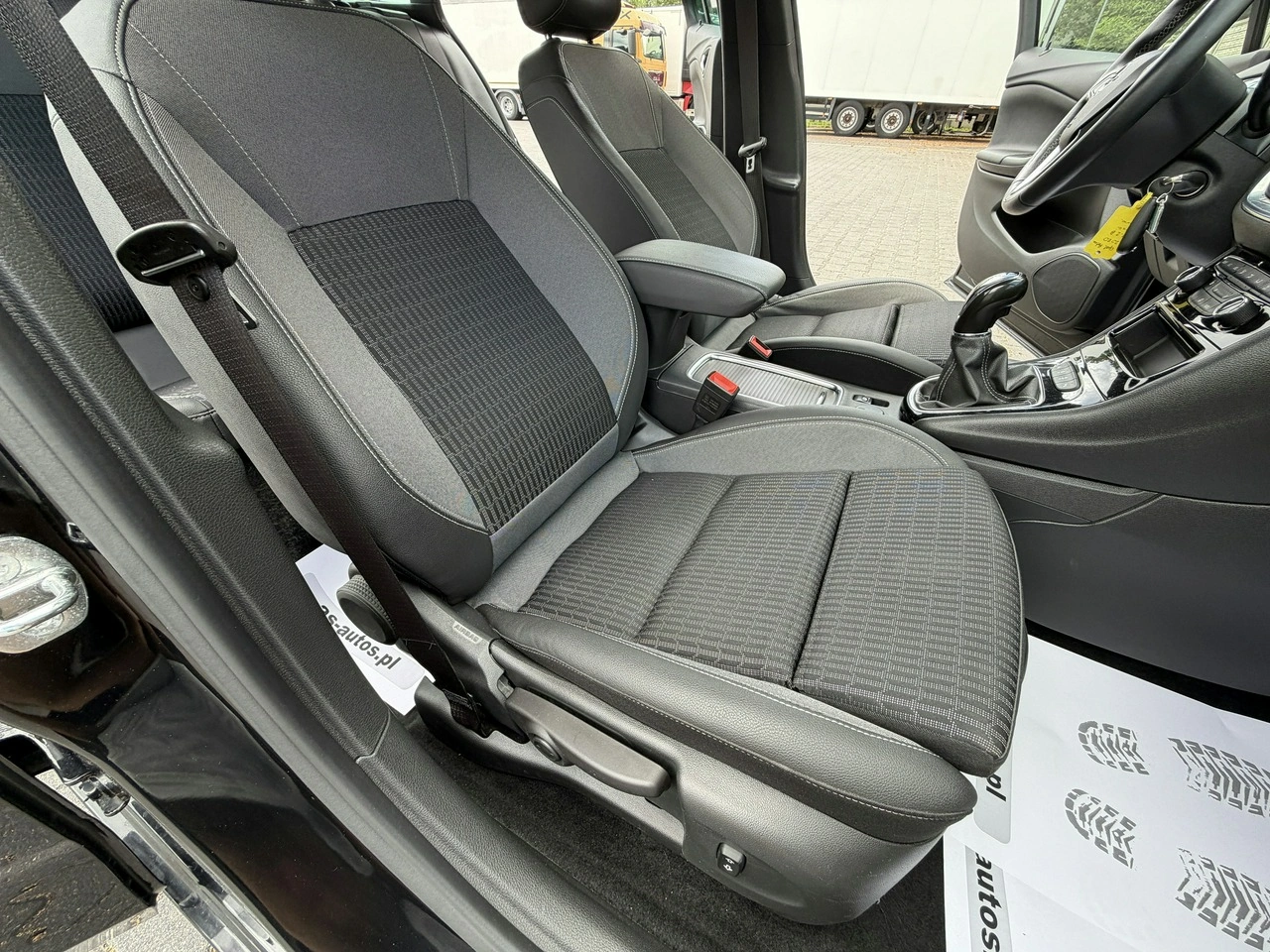Opel Astra - Zdjęcie 19