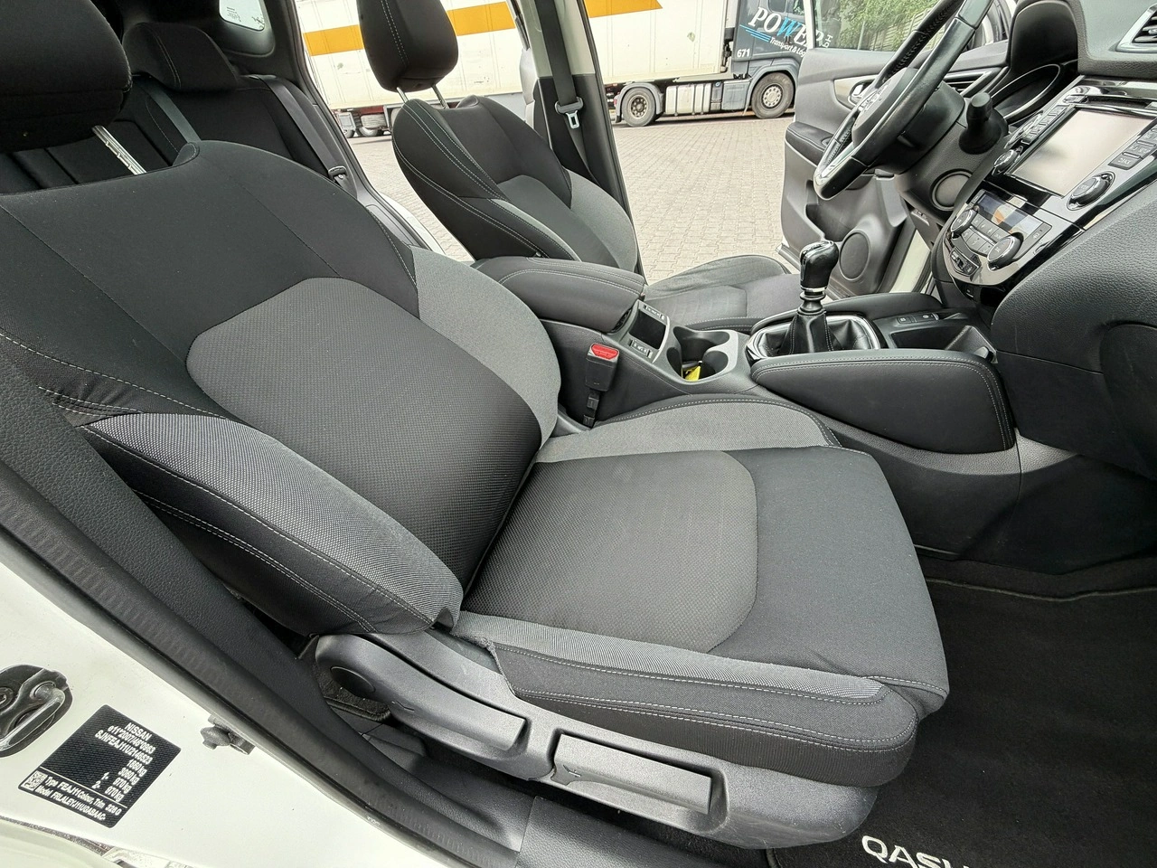 Nissan Qashqai - Zdjęcie 60