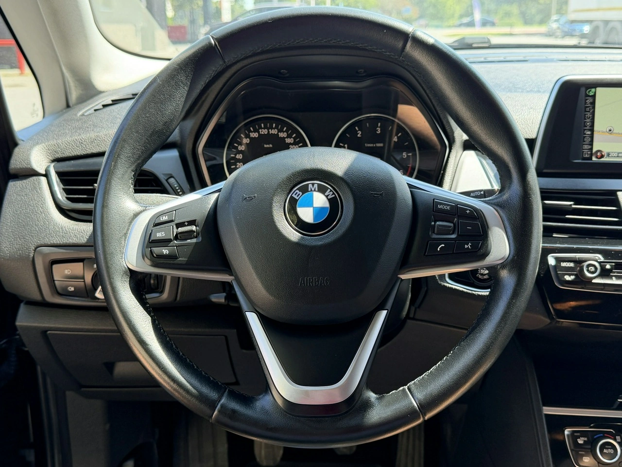 BMW 218 - Zdjęcie 13