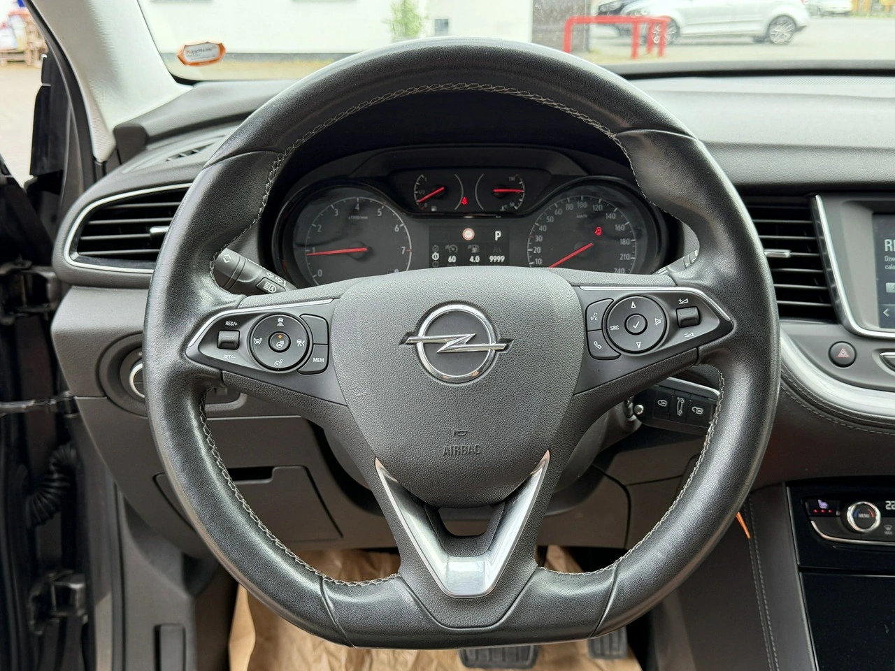 Opel Grandland X - Zdjęcie 18