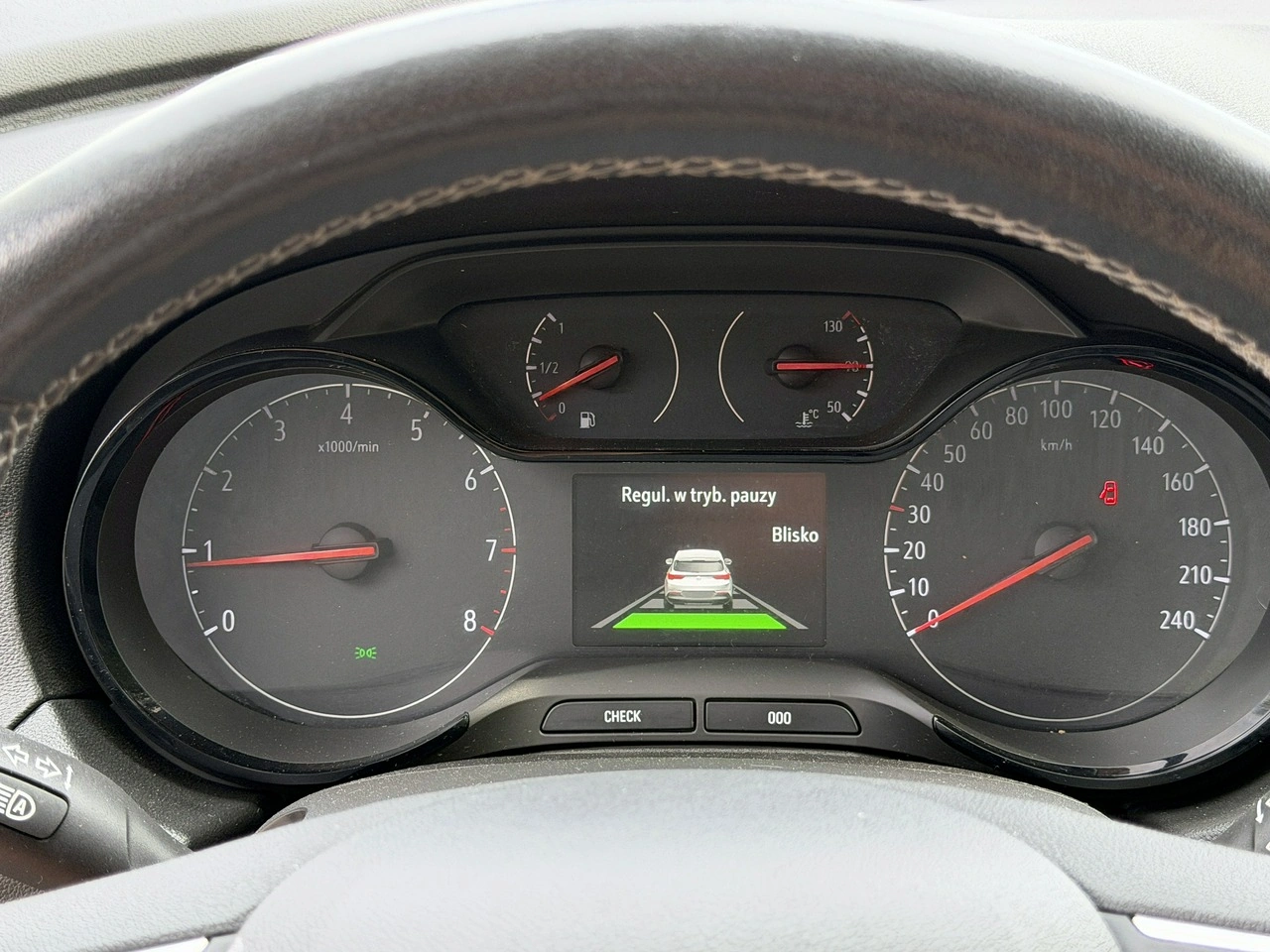 Opel Grandland X - Zdjęcie 11