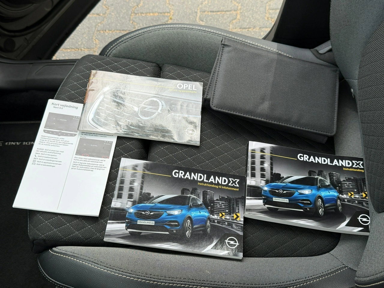 Opel Grandland X - Zdjęcie 12