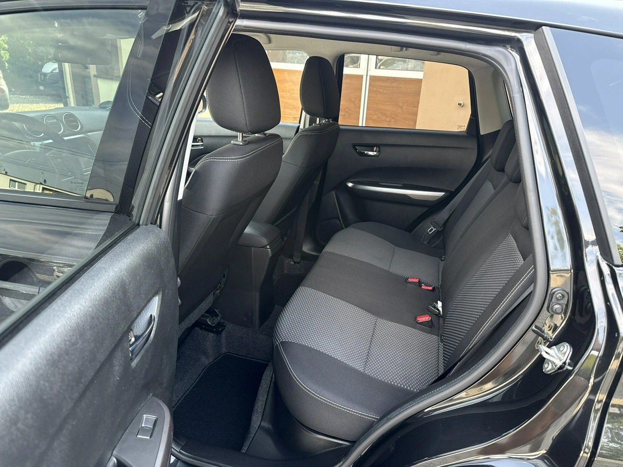 Suzuki Vitara - Zdjęcie 27