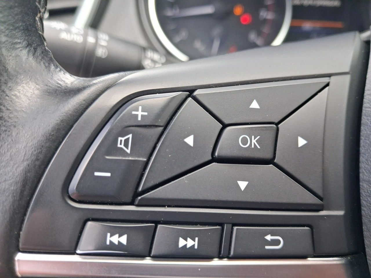 Nissan Qashqai - Zdjęcie 14