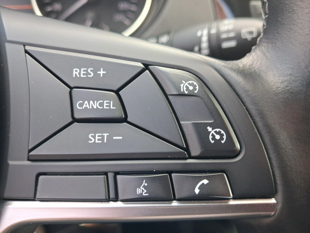 Nissan Qashqai - Zdjęcie 15