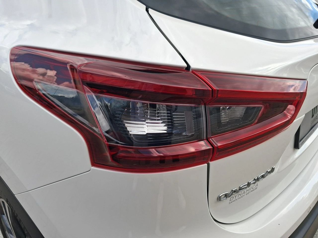 Nissan Qashqai - Zdjęcie 16