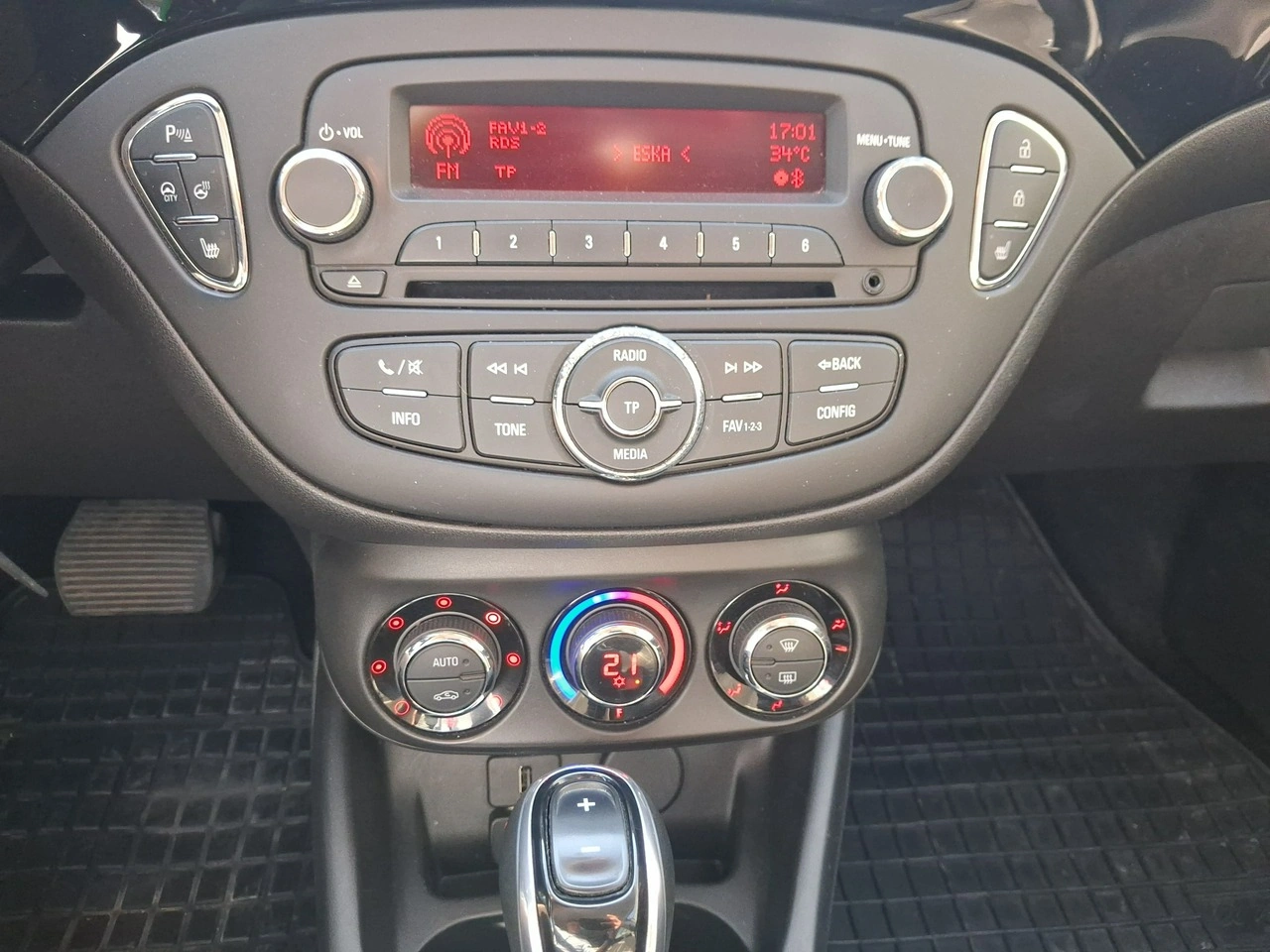 Opel Corsa - Zdjęcie 11