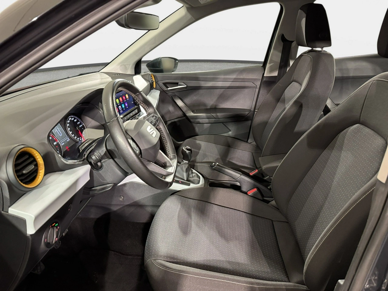 Seat Arona - Zdjęcie 17
