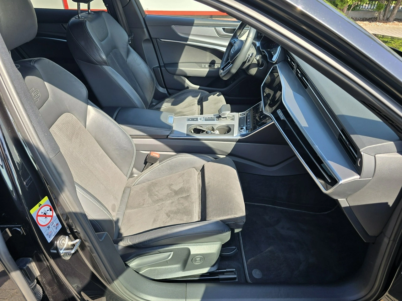 Audi A6 - Zdjęcie 17