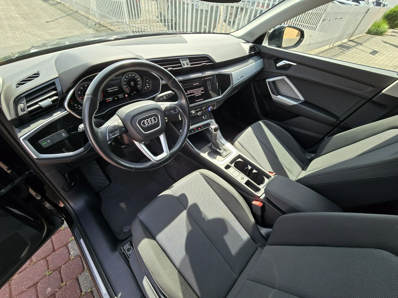 Audi Q3 - Zdjęcie 9