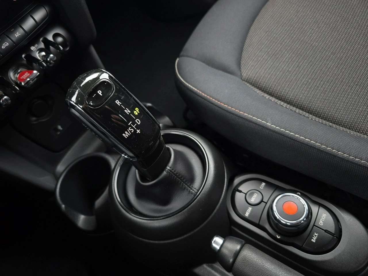 MINI Cooper - Zdjęcie 23