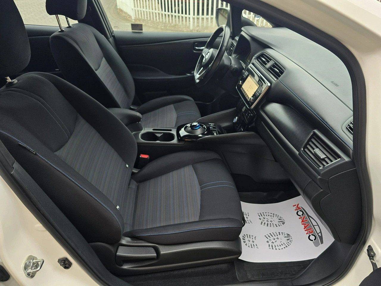 Nissan Leaf - Zdjęcie 10