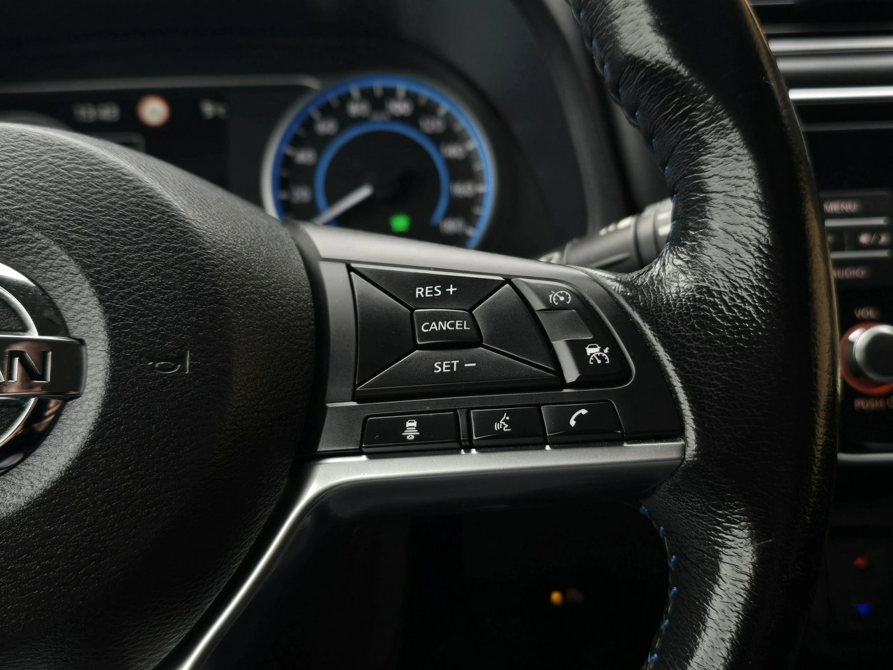 Nissan Leaf - Zdjęcie 25