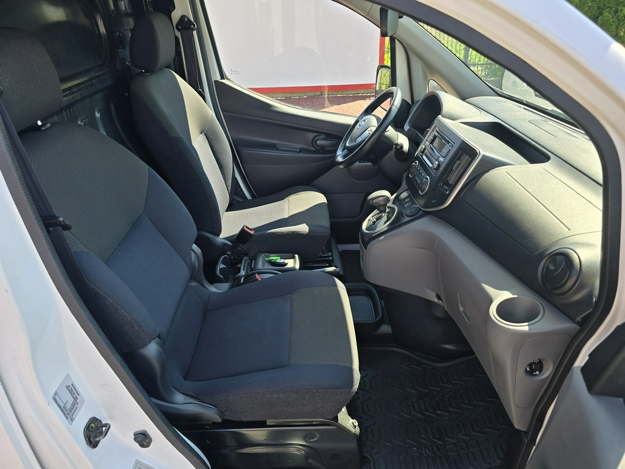 Nissan NV200 - Zdjęcie 9