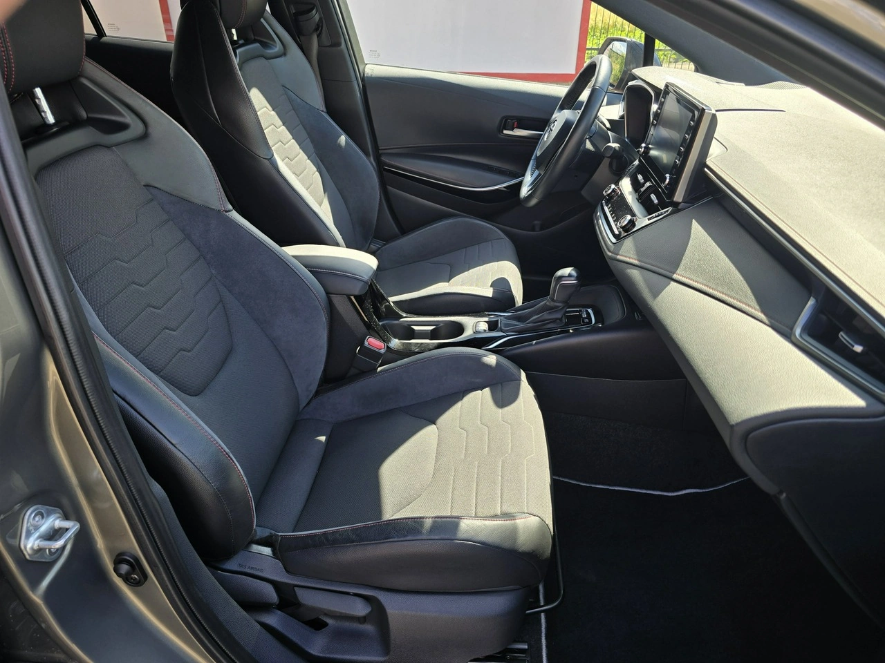 Toyota Corolla - Zdjęcie 15