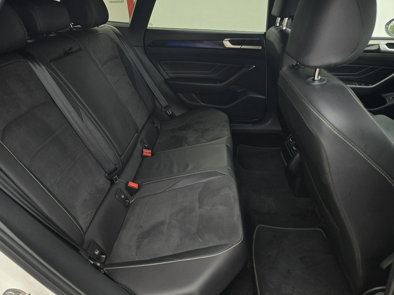Volkswagen Arteon - Zdjęcie 19