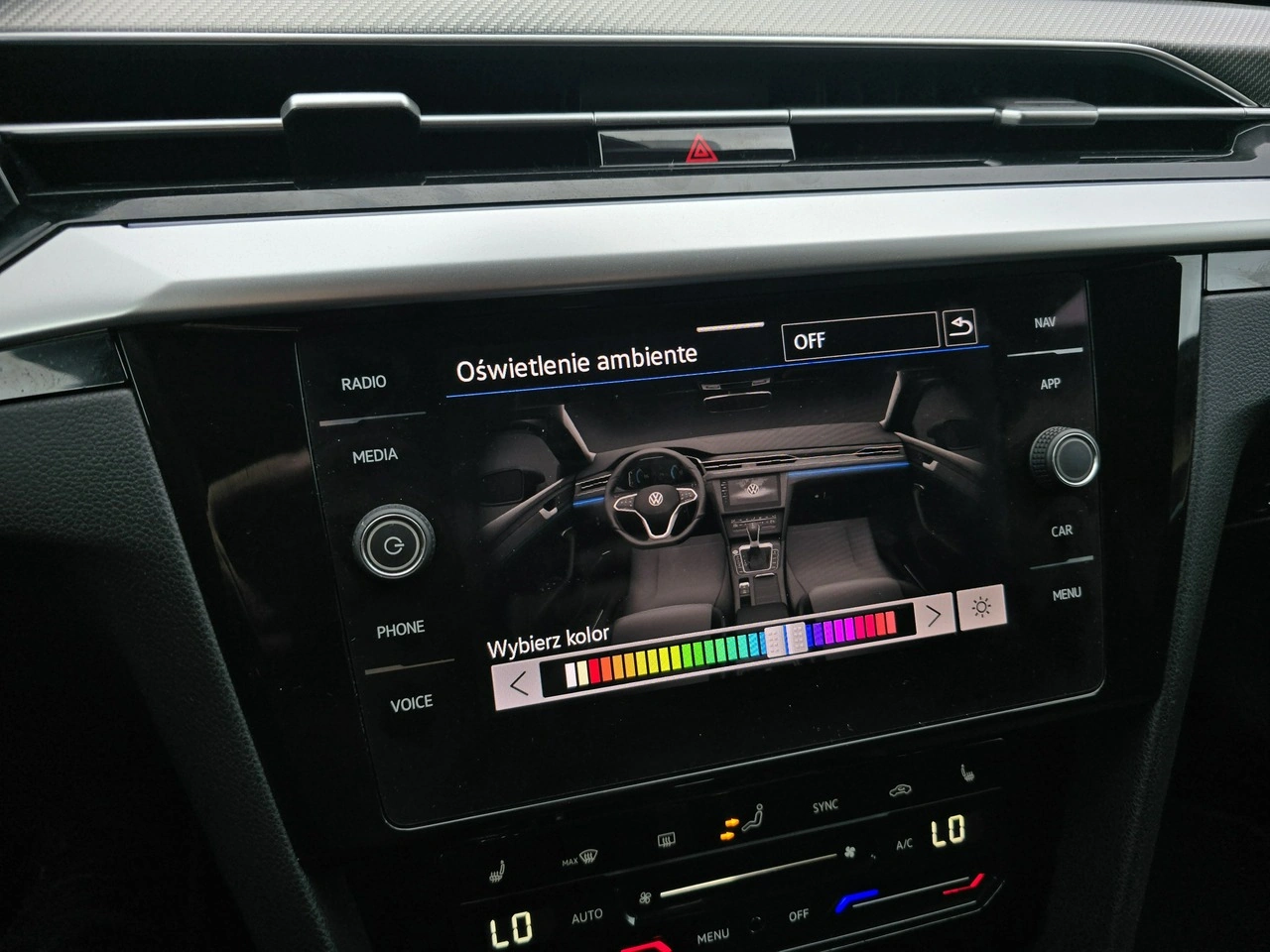 Volkswagen Arteon - Zdjęcie 22