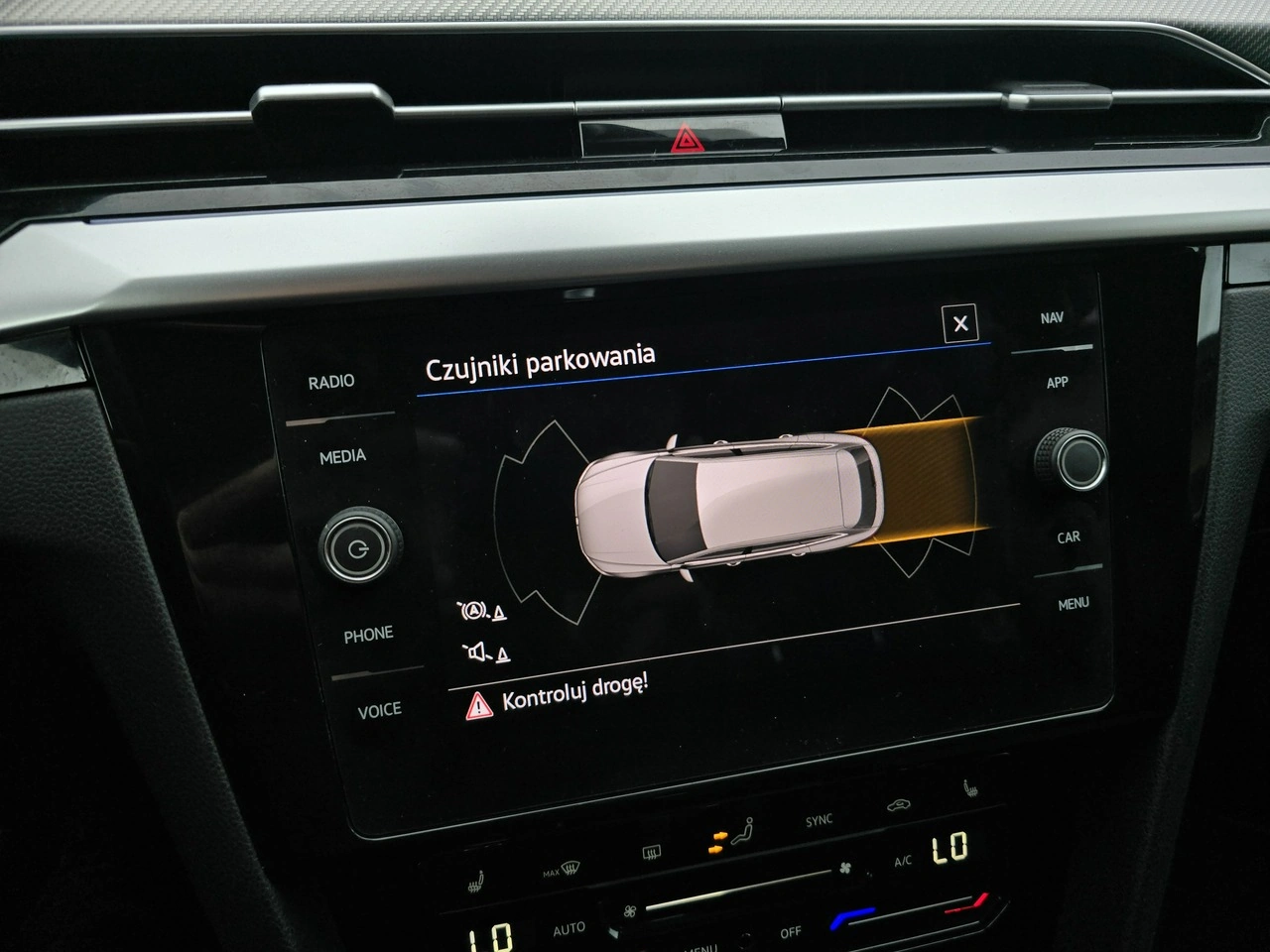 Volkswagen Arteon - Zdjęcie 24