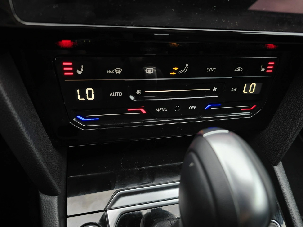 Volkswagen Arteon - Zdjęcie 29