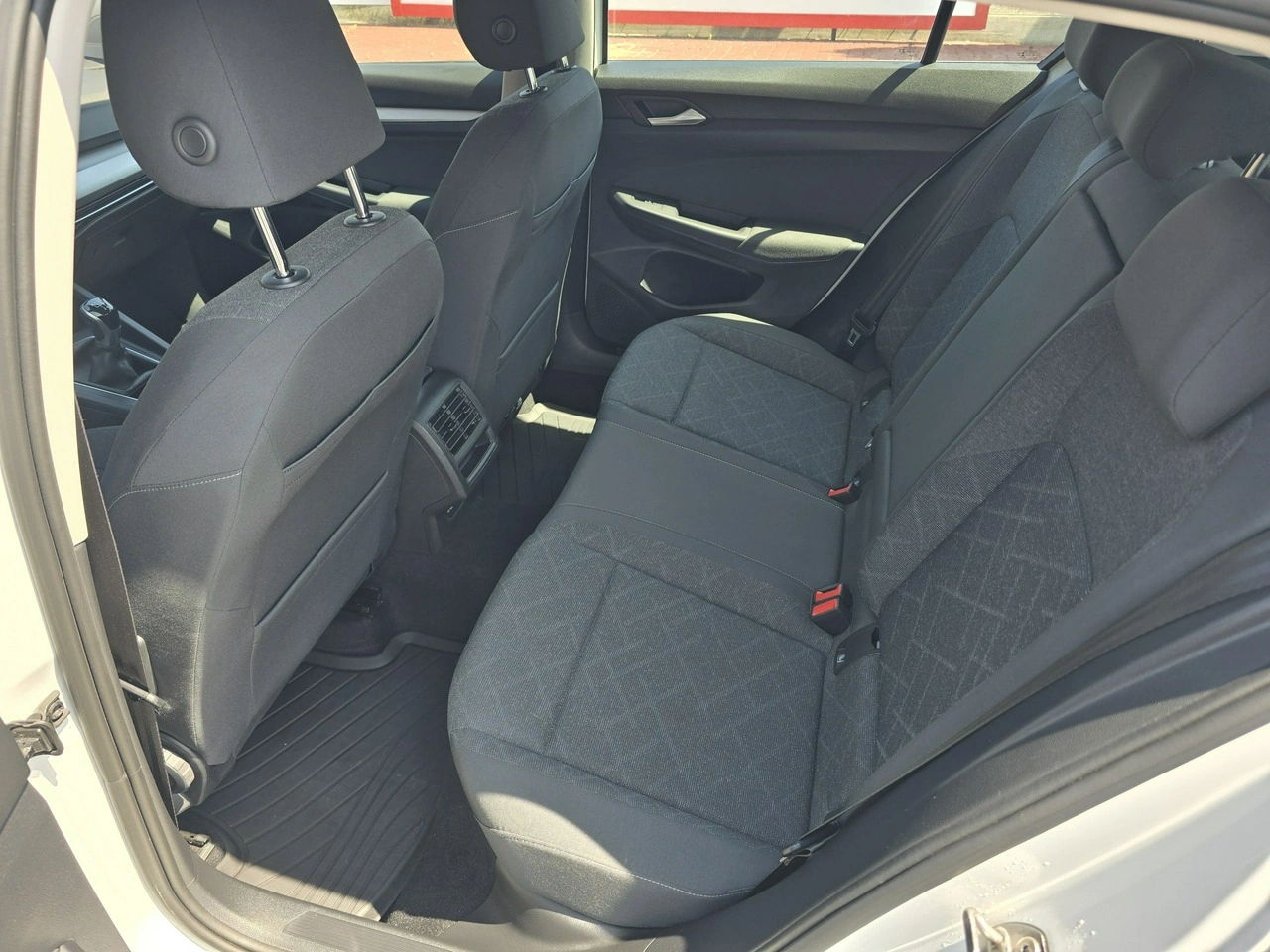 Volkswagen Golf - Zdjęcie 11