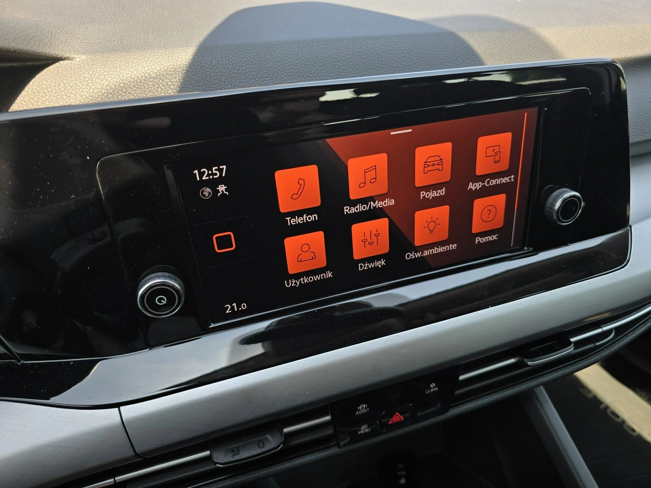 Volkswagen Golf - Zdjęcie 25