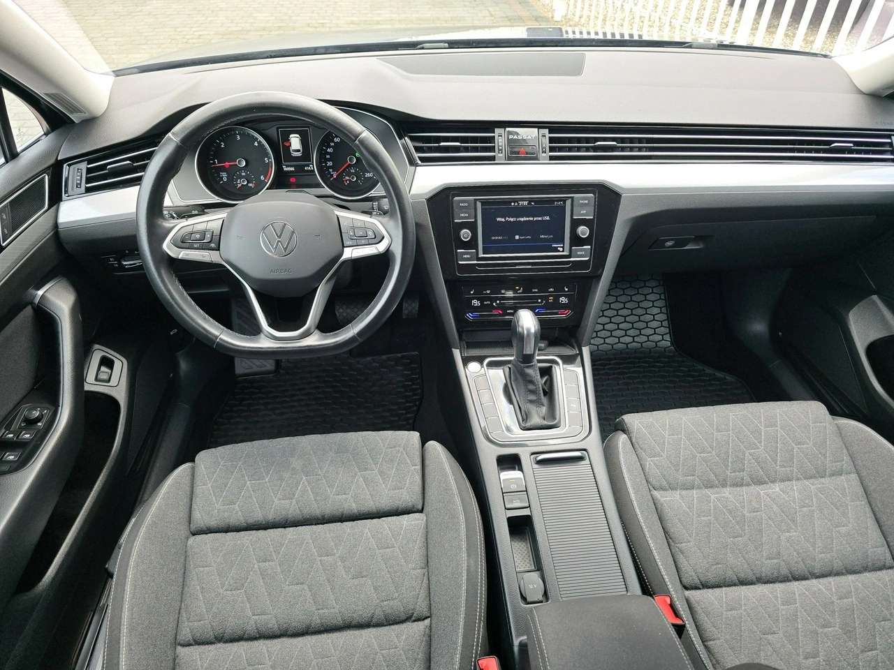 Volkswagen Passat - Zdjęcie 8