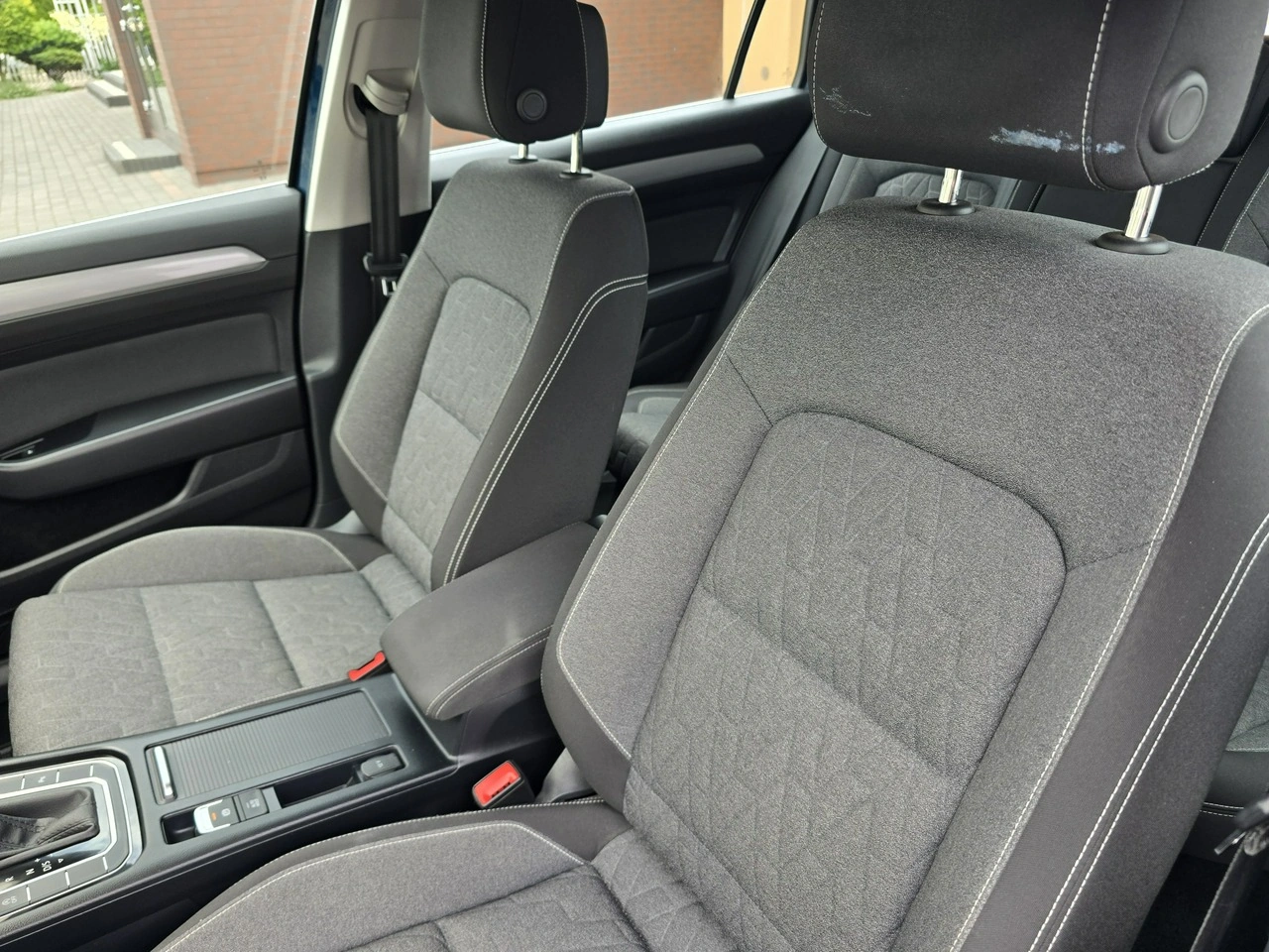 Volkswagen Passat - Zdjęcie 10