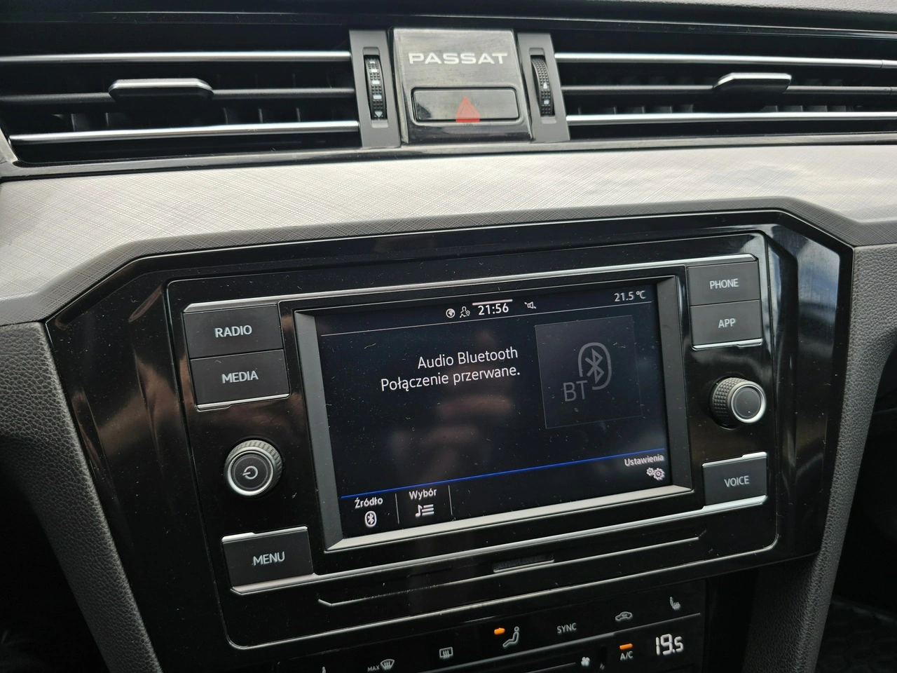 Volkswagen Passat - Zdjęcie 20