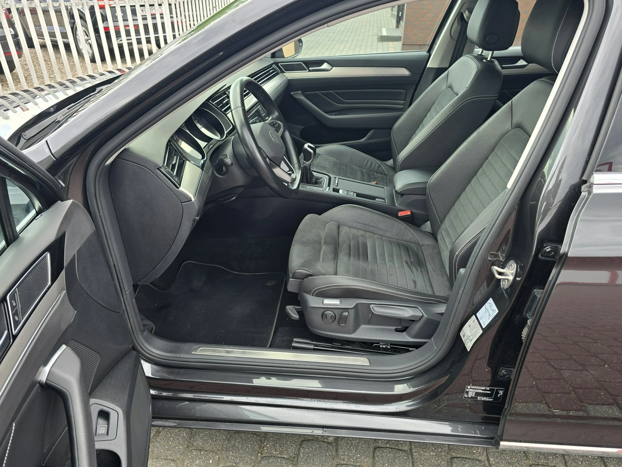 Volkswagen Passat - Zdjęcie 9
