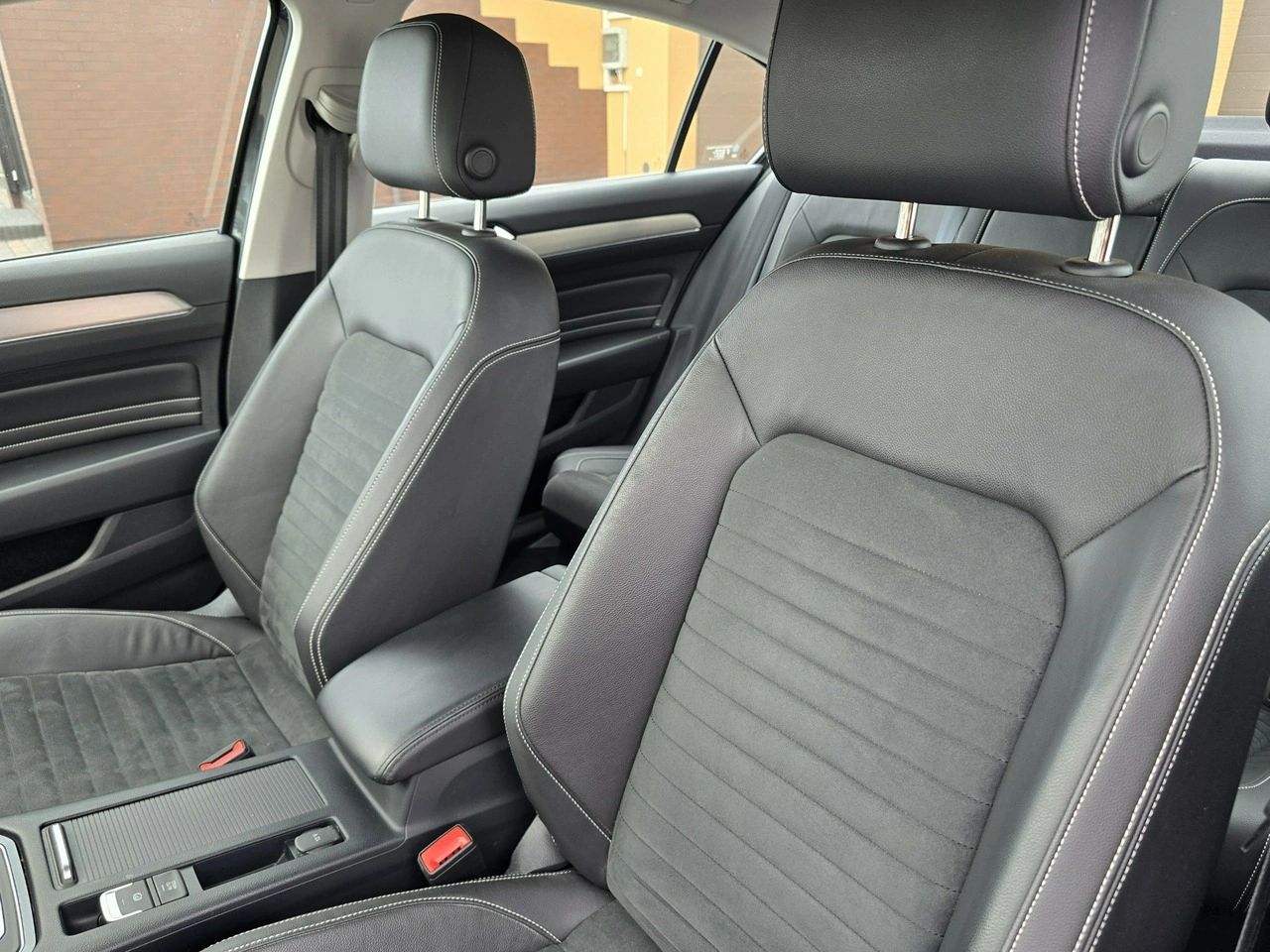 Volkswagen Passat - Zdjęcie 11