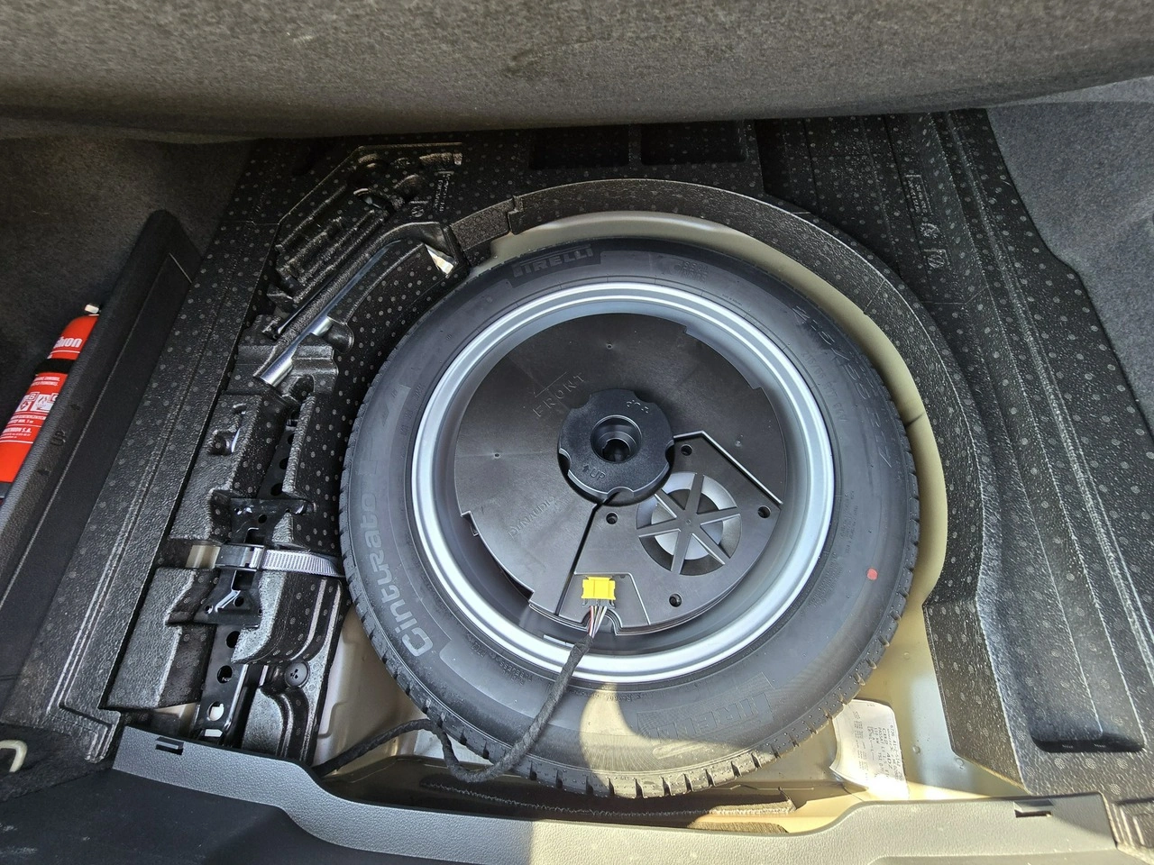 Volkswagen Passat - Zdjęcie 35