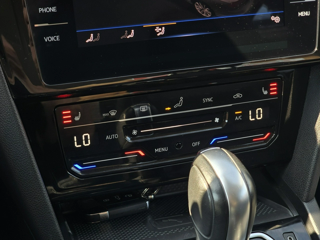 Volkswagen Passat - Zdjęcie 29
