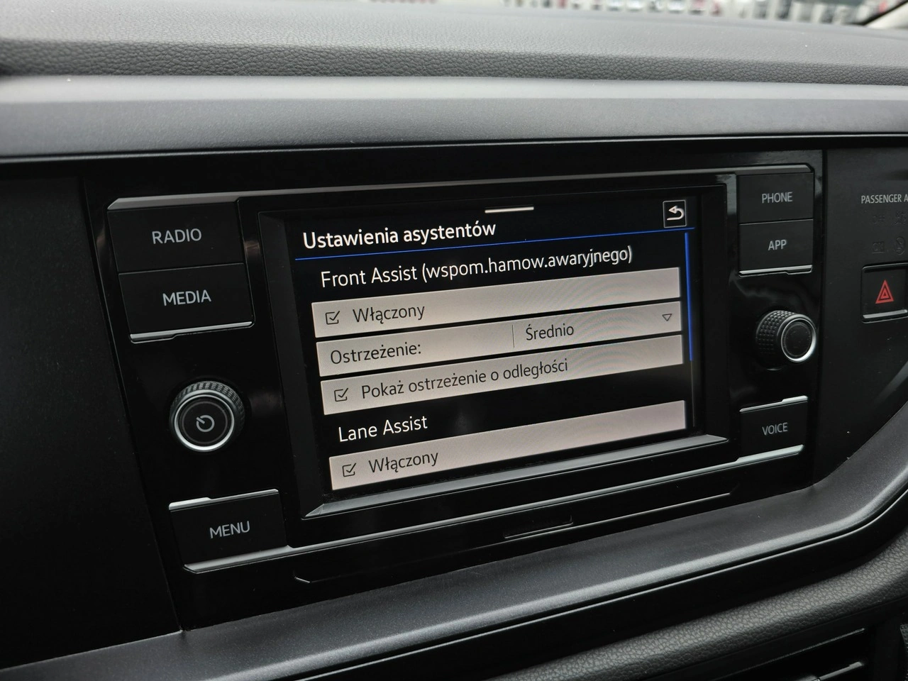 Volkswagen Polo - Zdjęcie 19