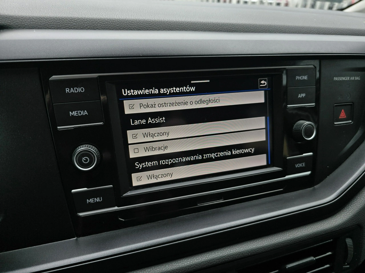 Volkswagen Polo - Zdjęcie 20