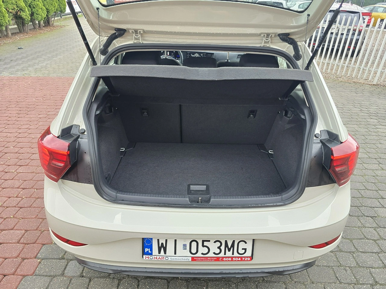 Volkswagen Polo - Zdjęcie 28