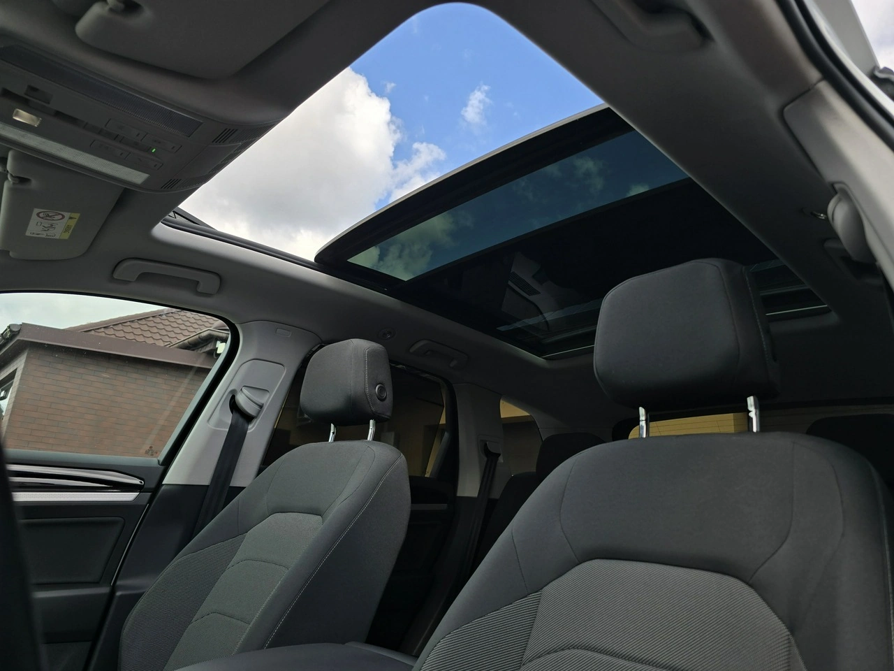 Volkswagen Touareg - Zdjęcie 12