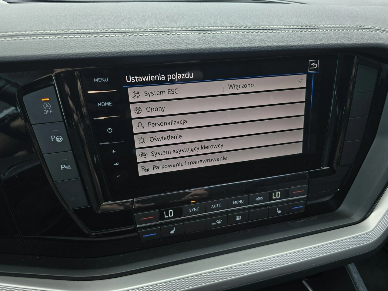 Volkswagen Touareg - Zdjęcie 25