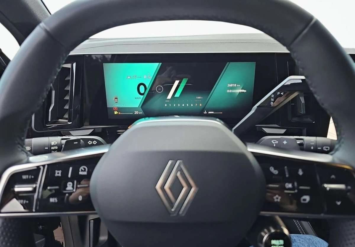 Renault Austral - Zdjęcie 14