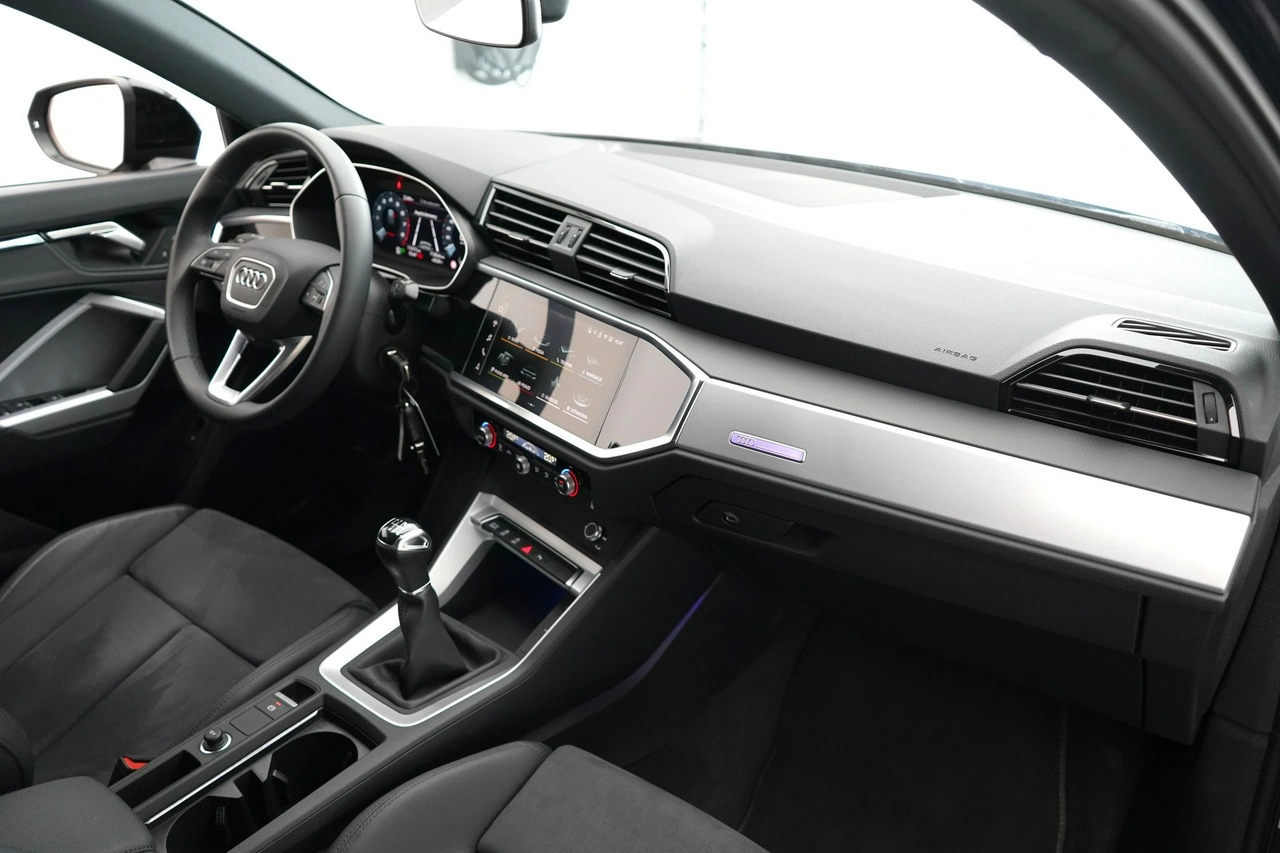 Audi Q3 - Zdjęcie 25