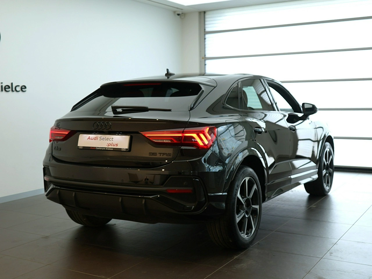 Audi Q3 - Zdjęcie 3