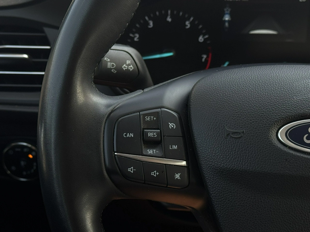 Ford Focus - Zdjęcie 17