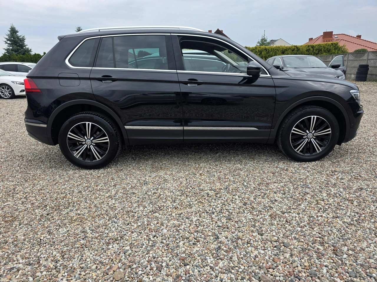 Volkswagen Tiguan - Zdjęcie 19