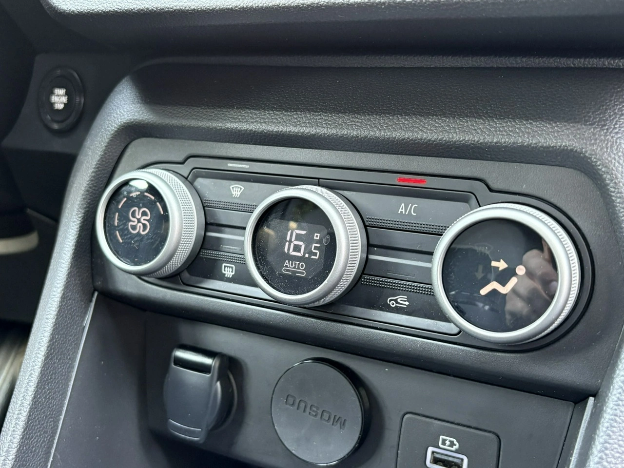 Dacia Jogger - Zdjęcie 15