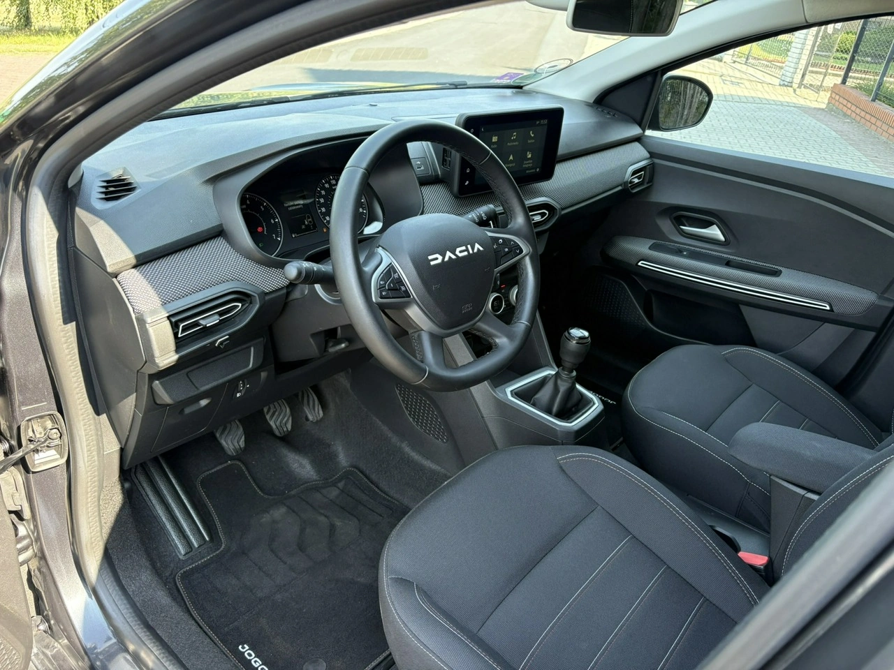 Dacia Jogger - Zdjęcie 8