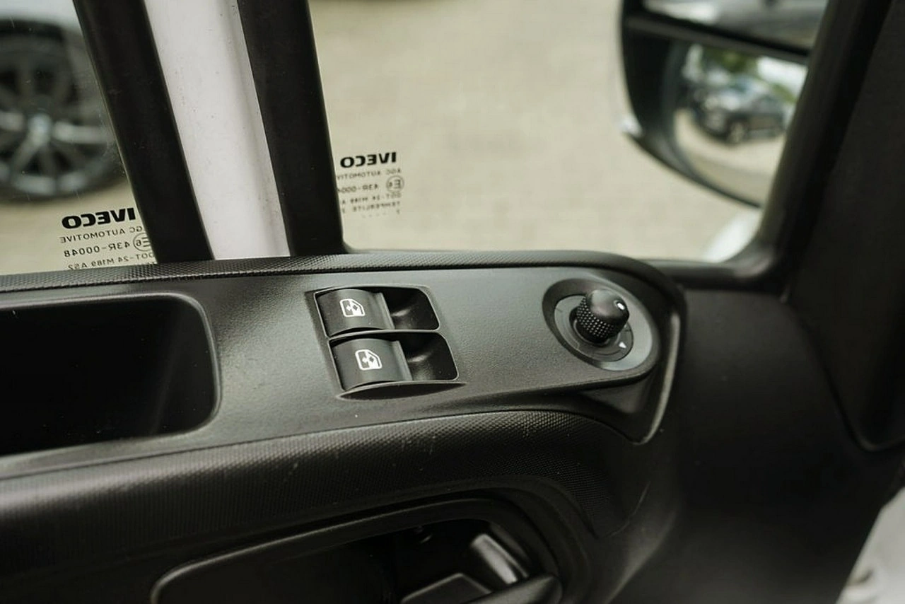 Iveco Daily 35S16 V - Zdjęcie 10