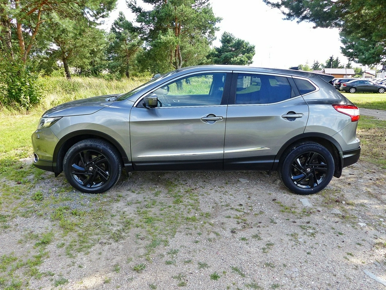 Nissan Qashqai - Zdjęcie 11