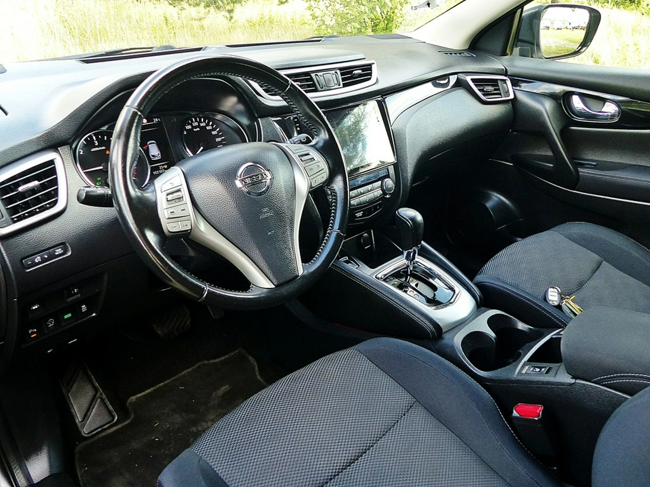 Nissan Qashqai - Zdjęcie 16